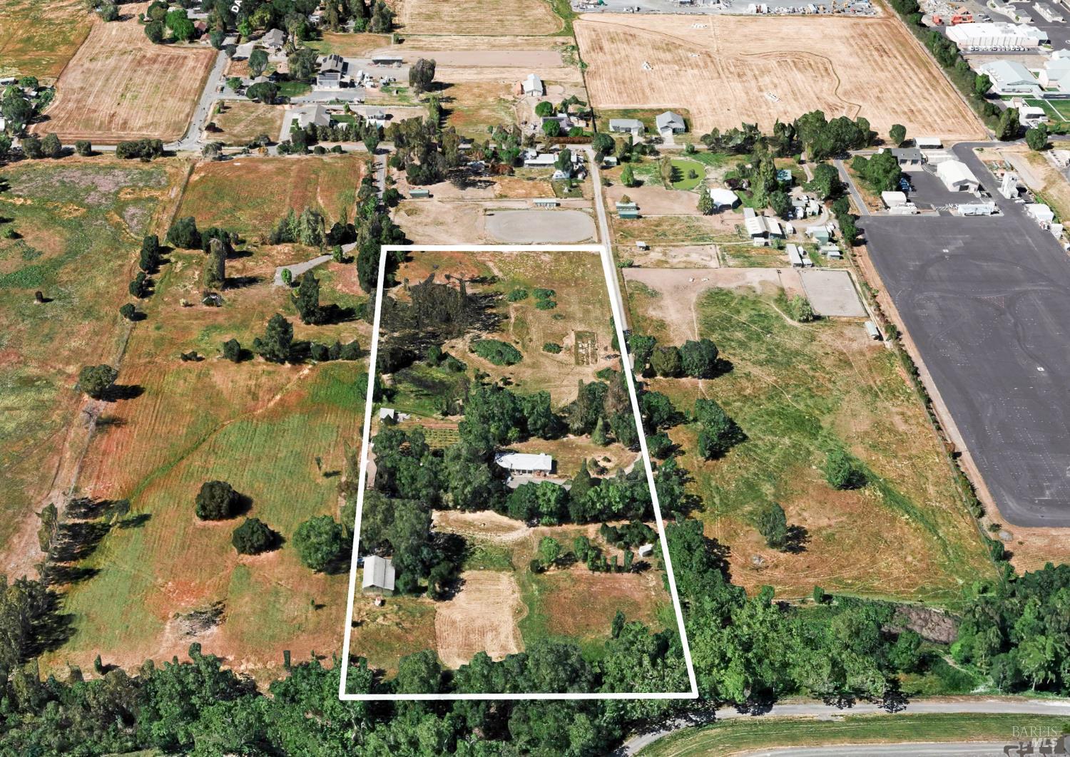 1410 Sanders Rd