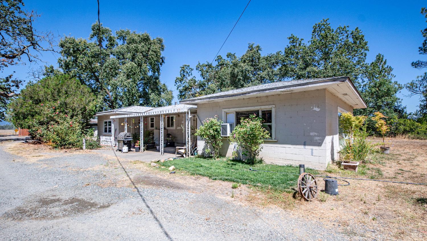 1410 Sanders Rd