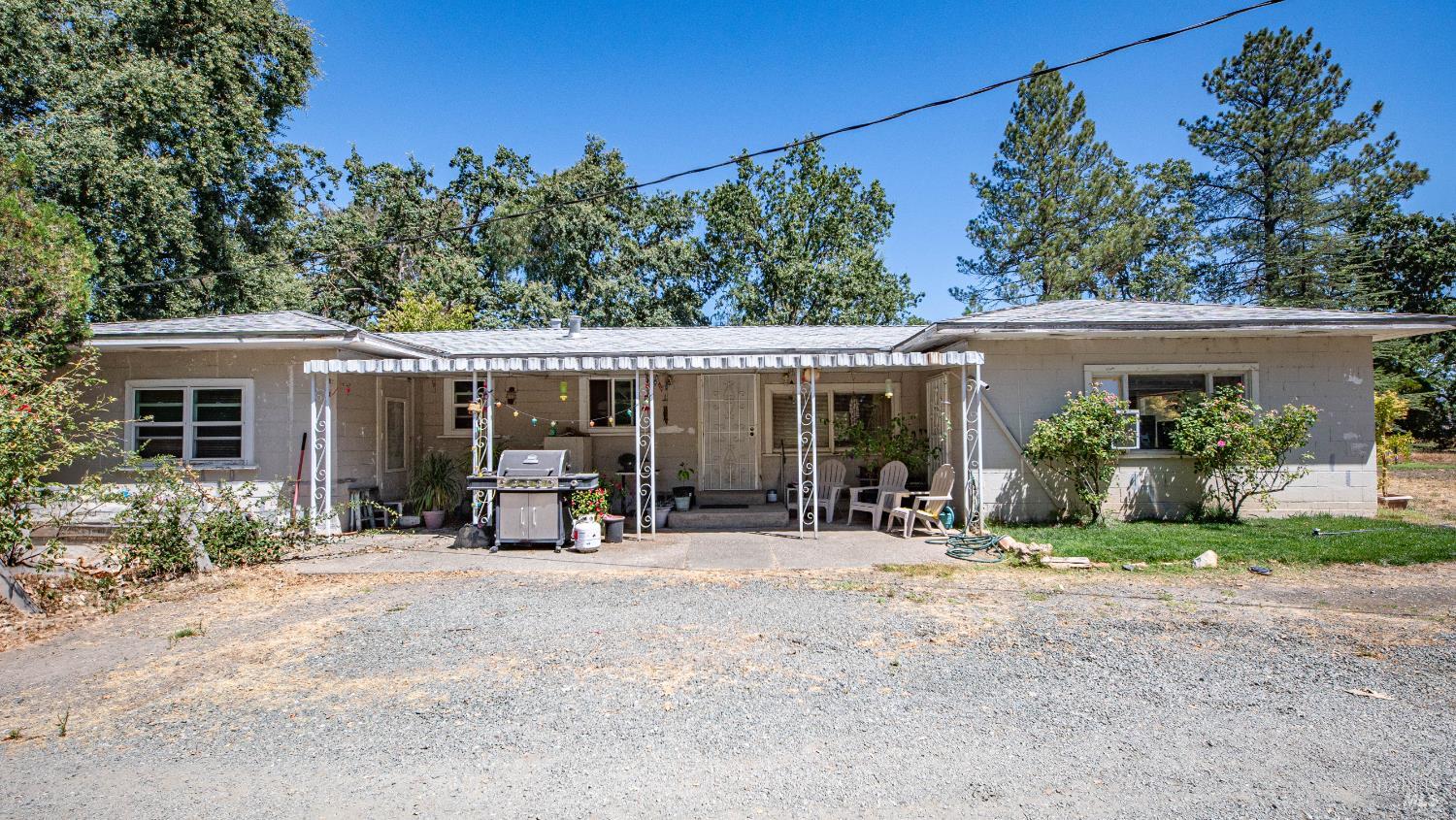 1410 Sanders Rd