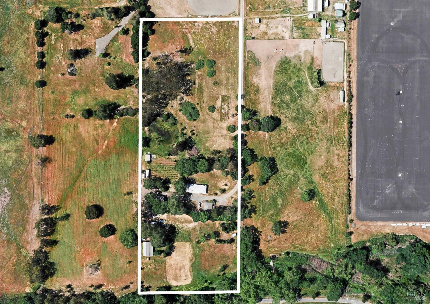 1410 Sanders Rd