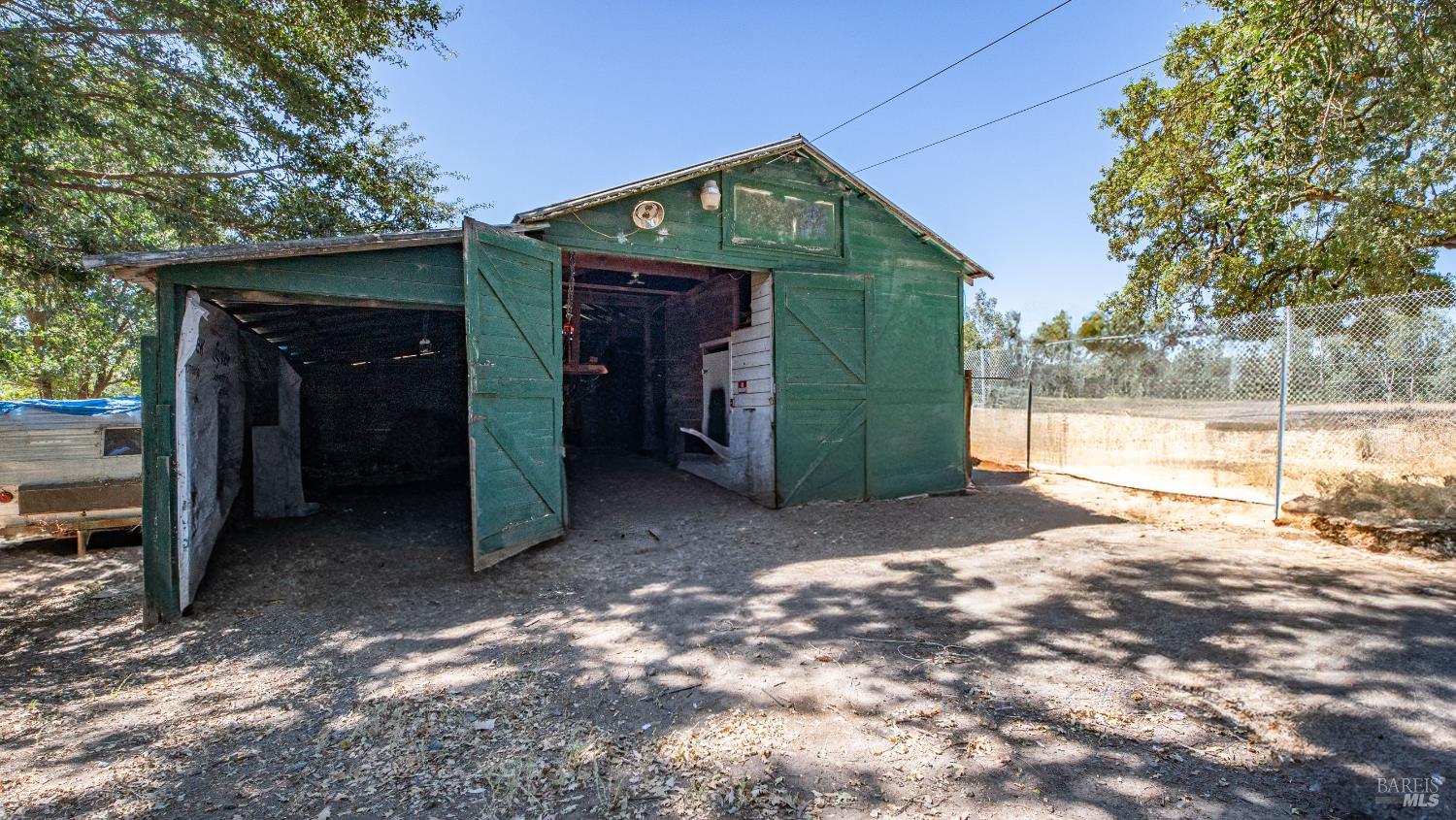 1410 Sanders Rd