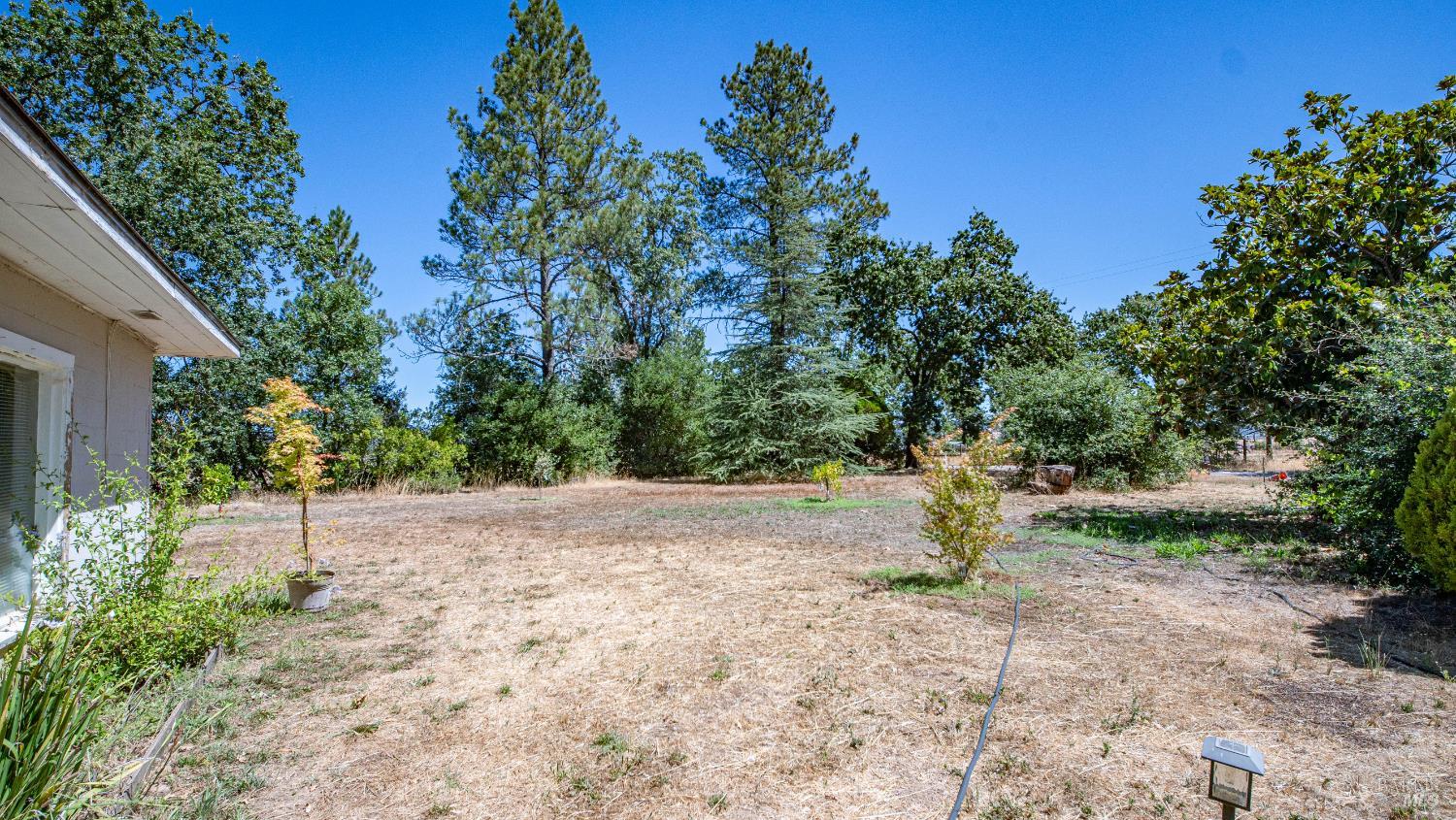 1410 Sanders Rd