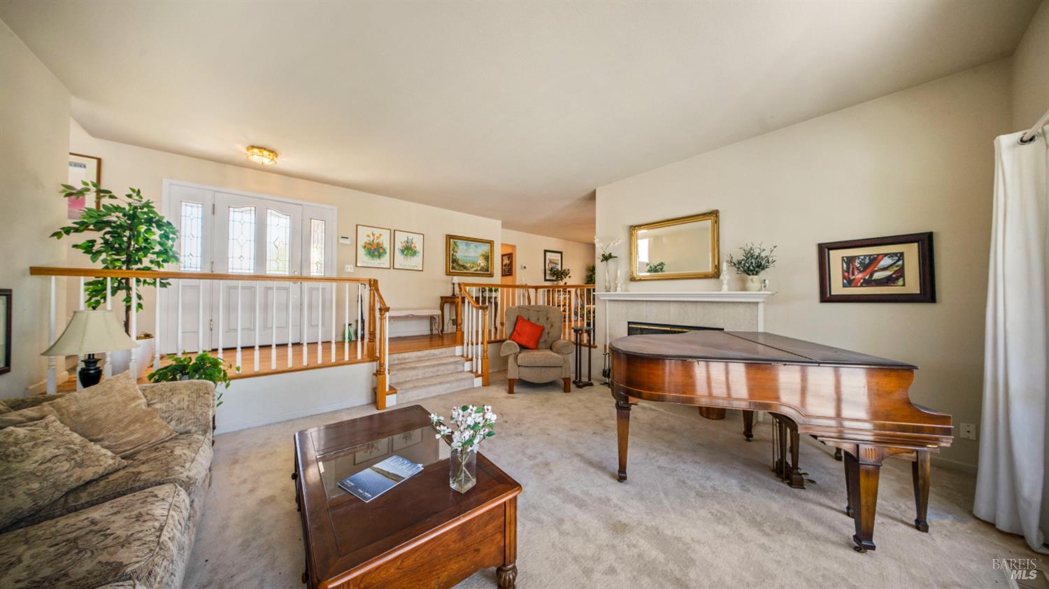 1477 Lawndale Rd