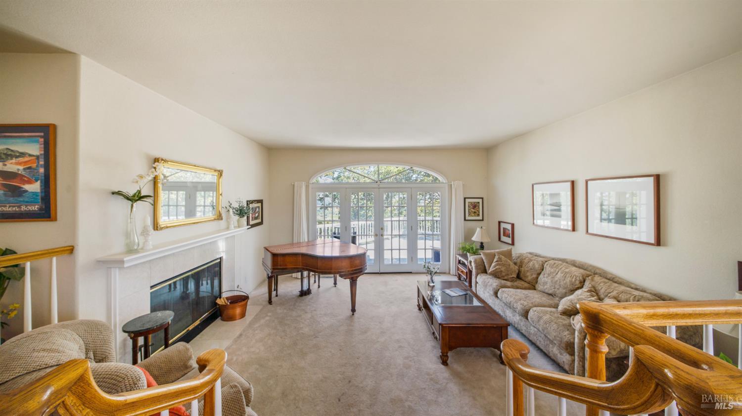 1477 Lawndale Rd