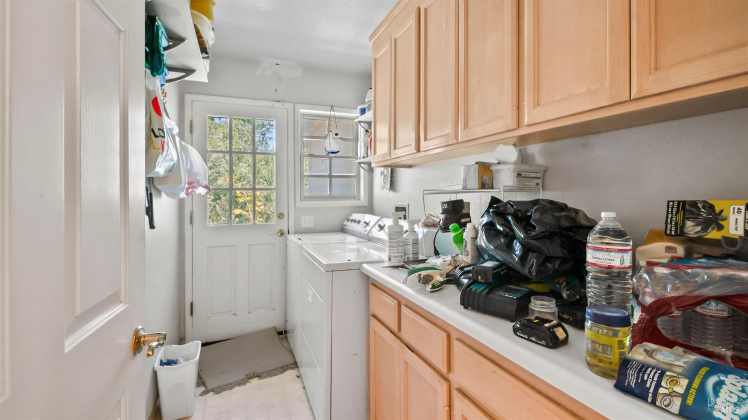 1477 Lawndale Rd