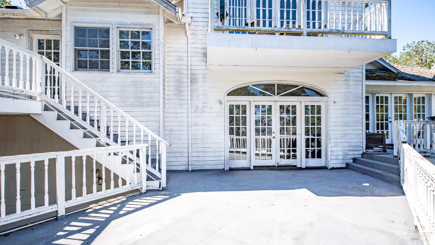 1477 Lawndale Rd
