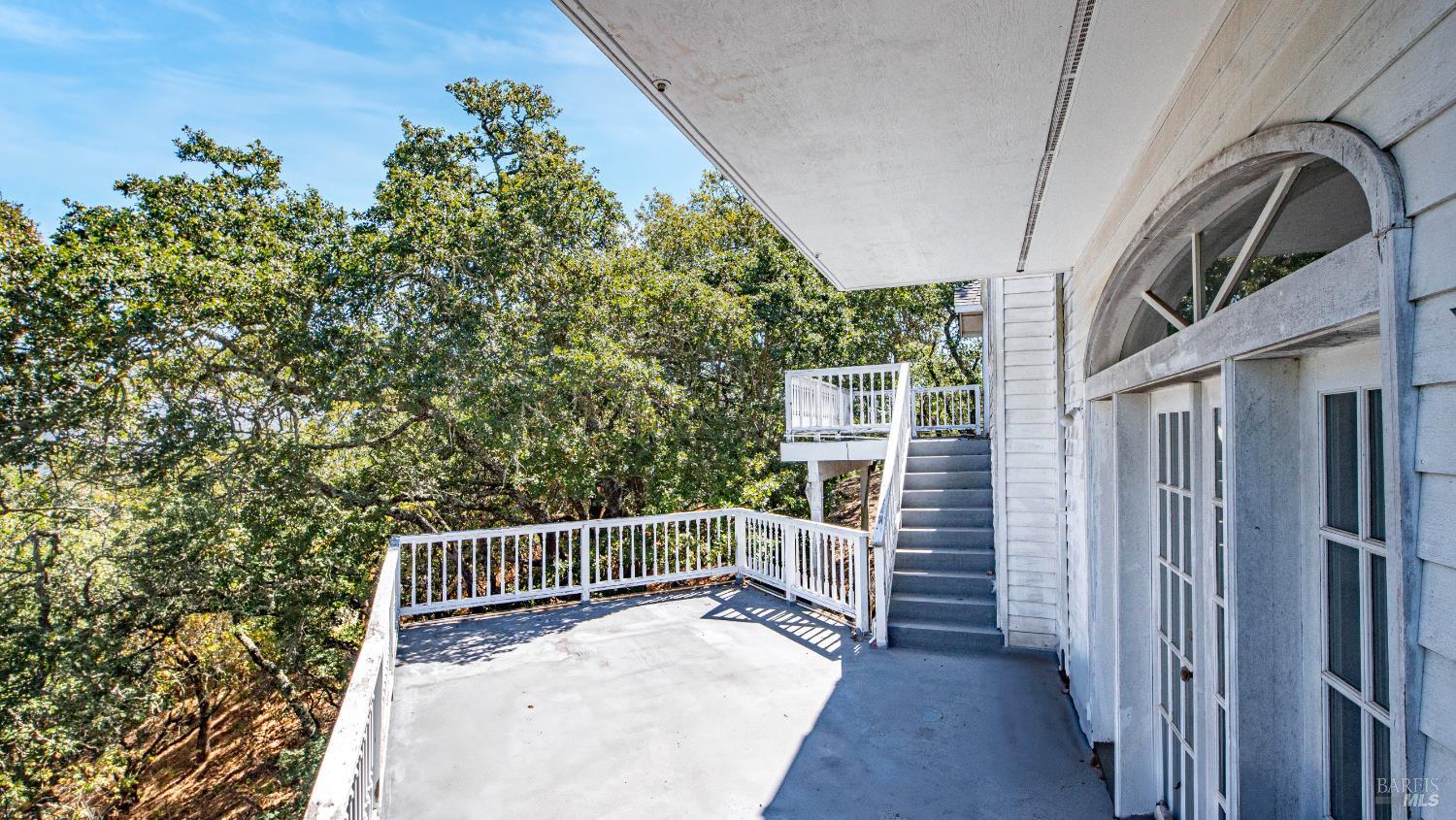 1477 Lawndale Rd