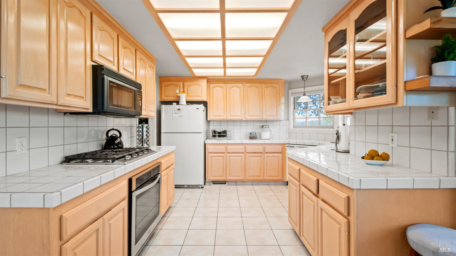 1477 Lawndale Rd