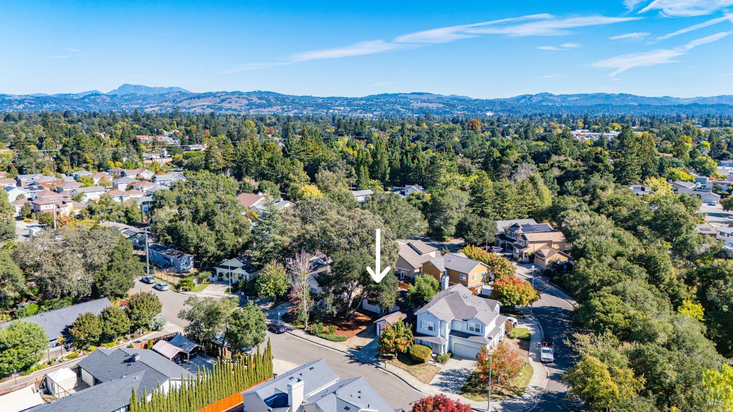 1380 Velma Ave