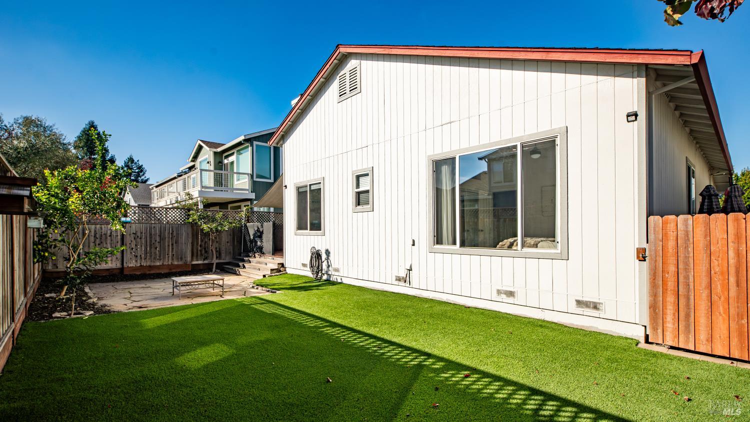 1211 Mateo Drive
