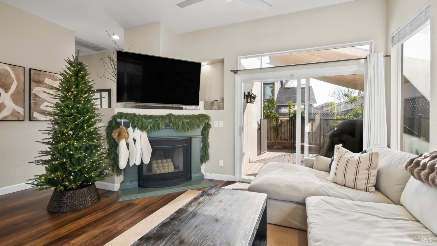 1211 Mateo Drive
