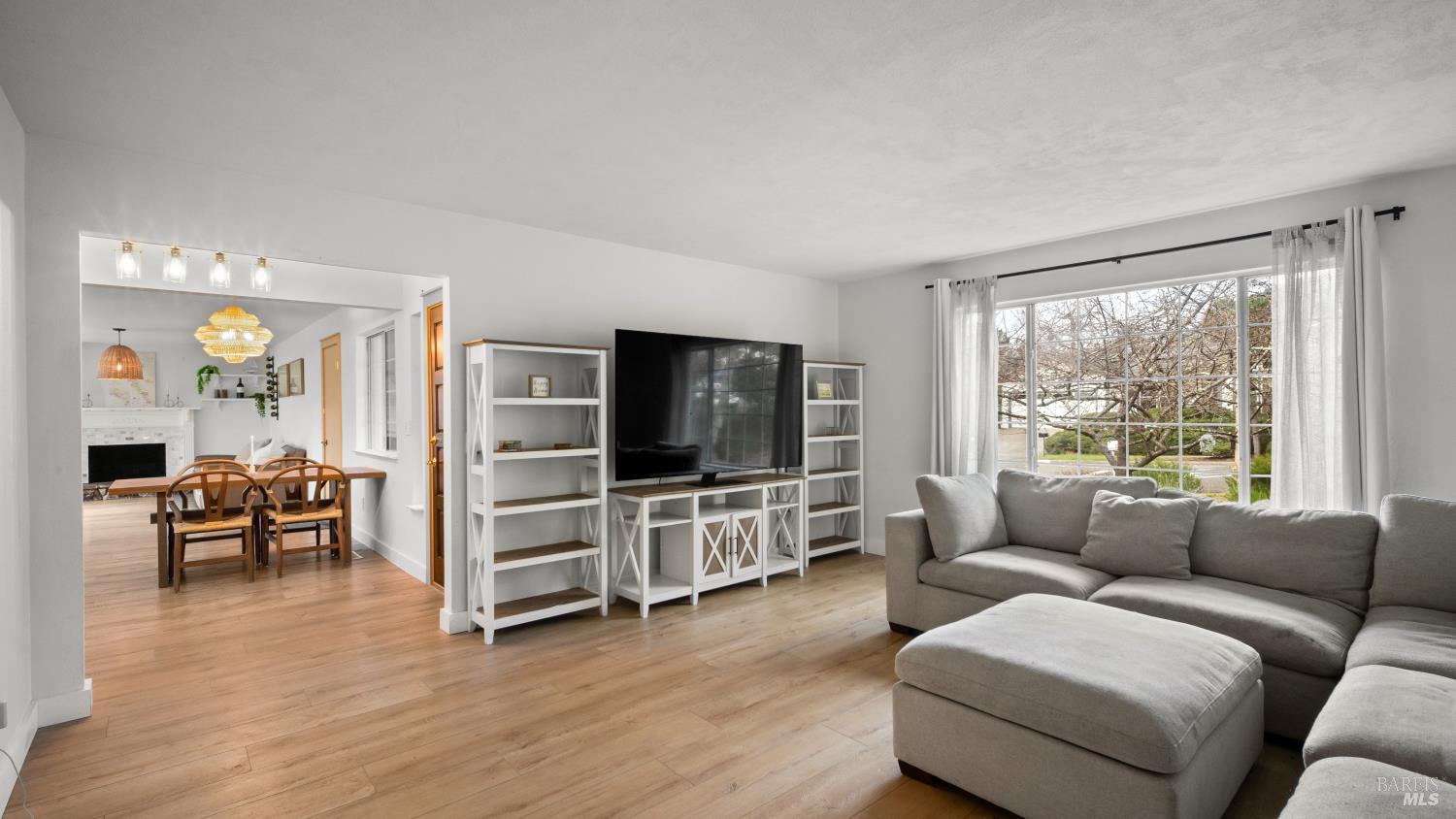 5412 Yerba Buena Road