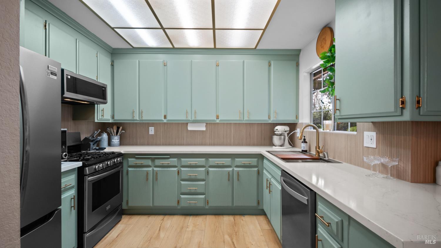 5412 Yerba Buena Road