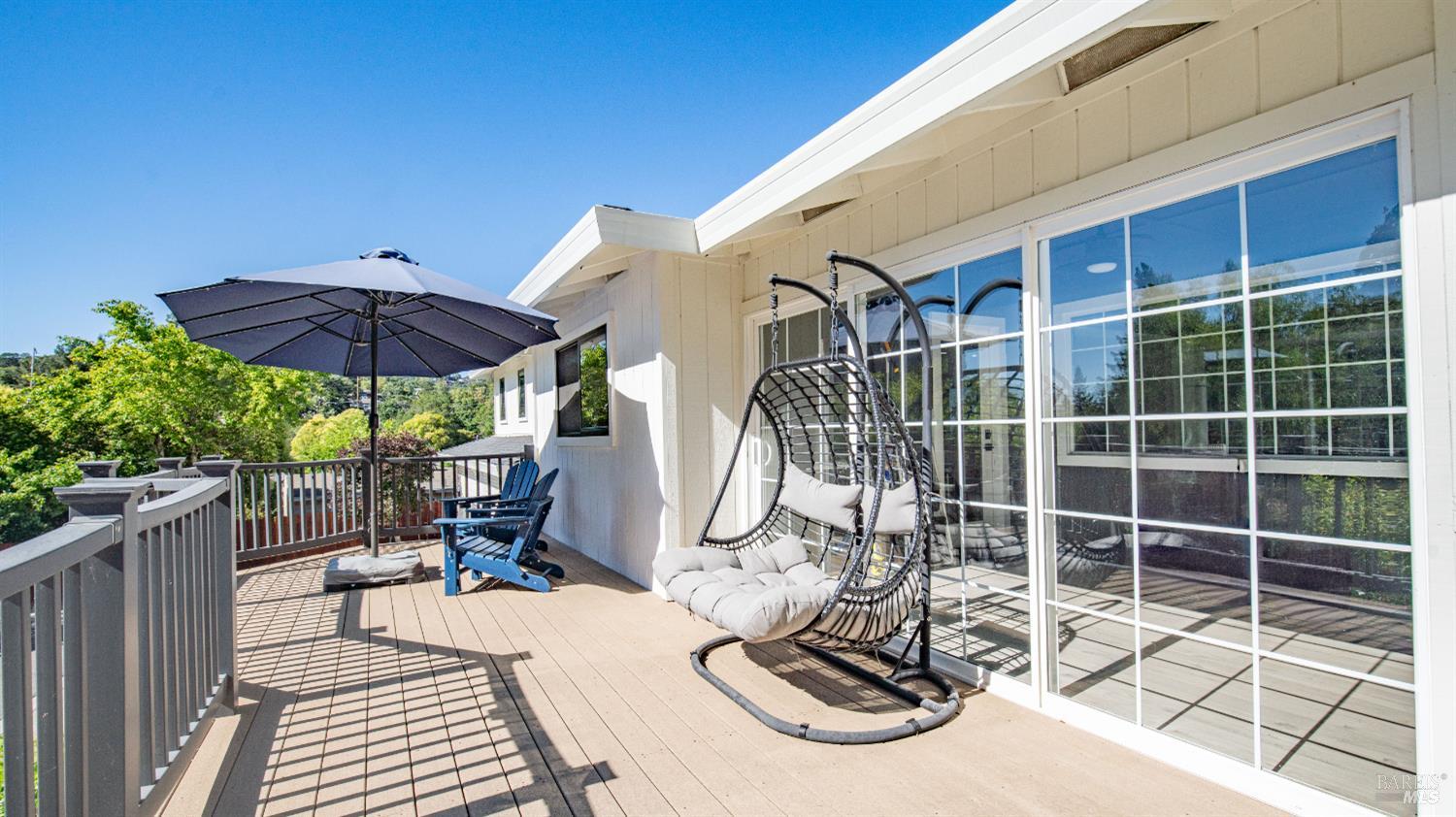 1081 Tamarisk Drive Unit: #A