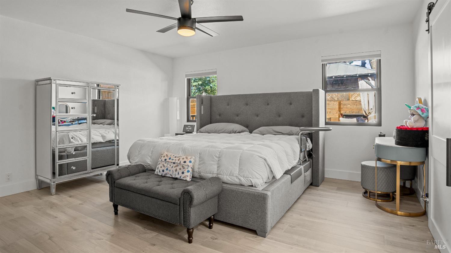 1081 Tamarisk Drive Unit: #A