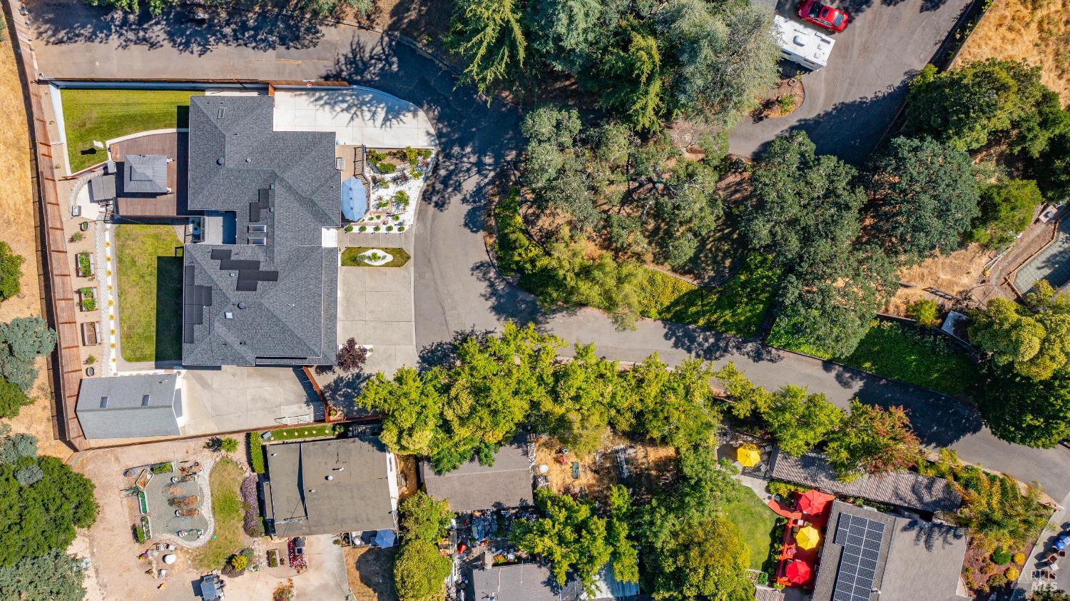 1081 Tamarisk Drive Unit: #A