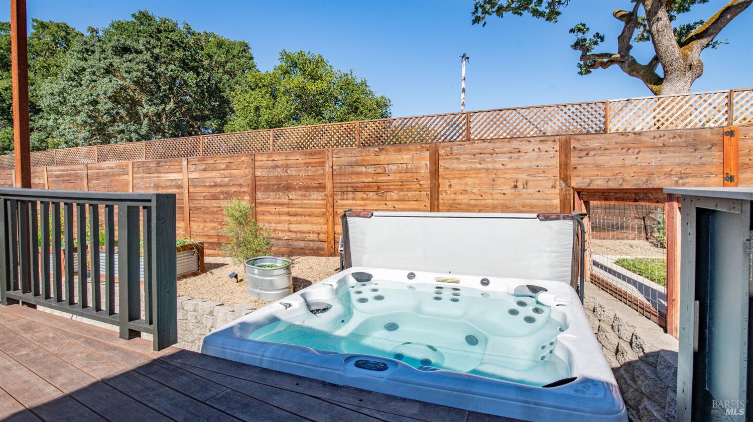 1081 Tamarisk Drive Unit: #A