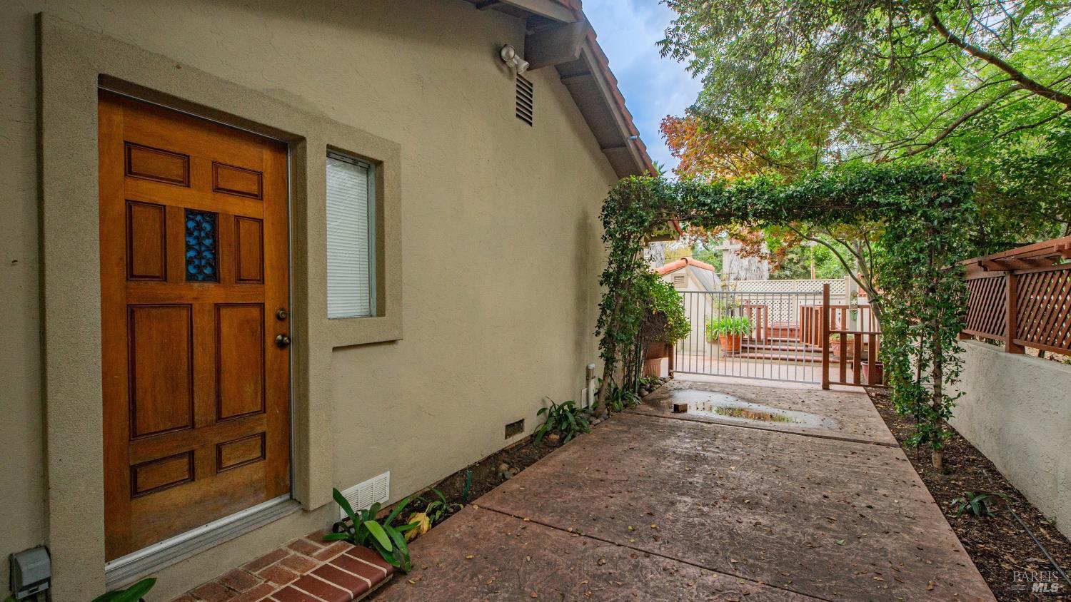 22 Greengate Court