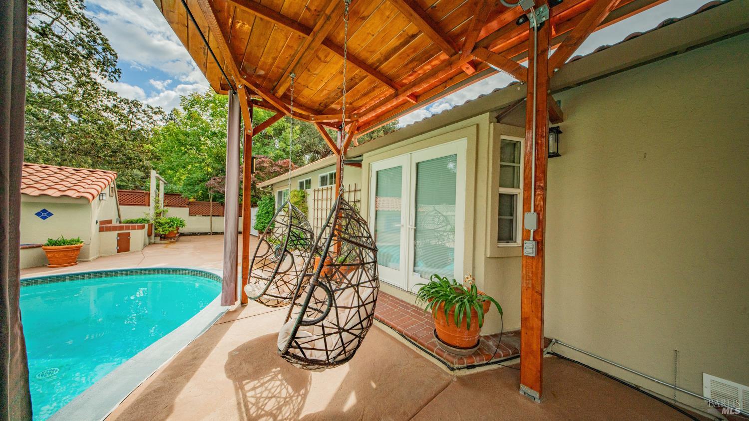 22 Greengate Court