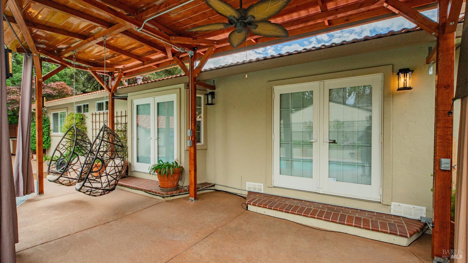 22 Greengate Court