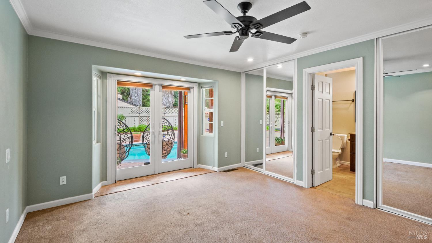 22 Greengate Court