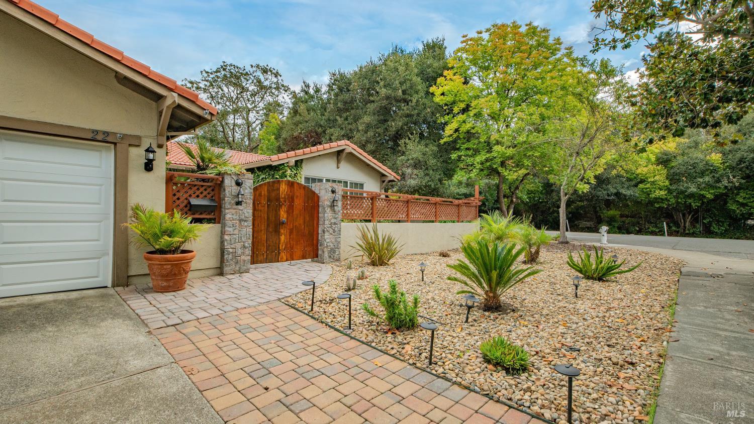 22 Greengate Court
