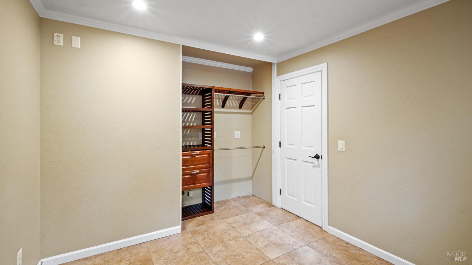 22 Greengate Court