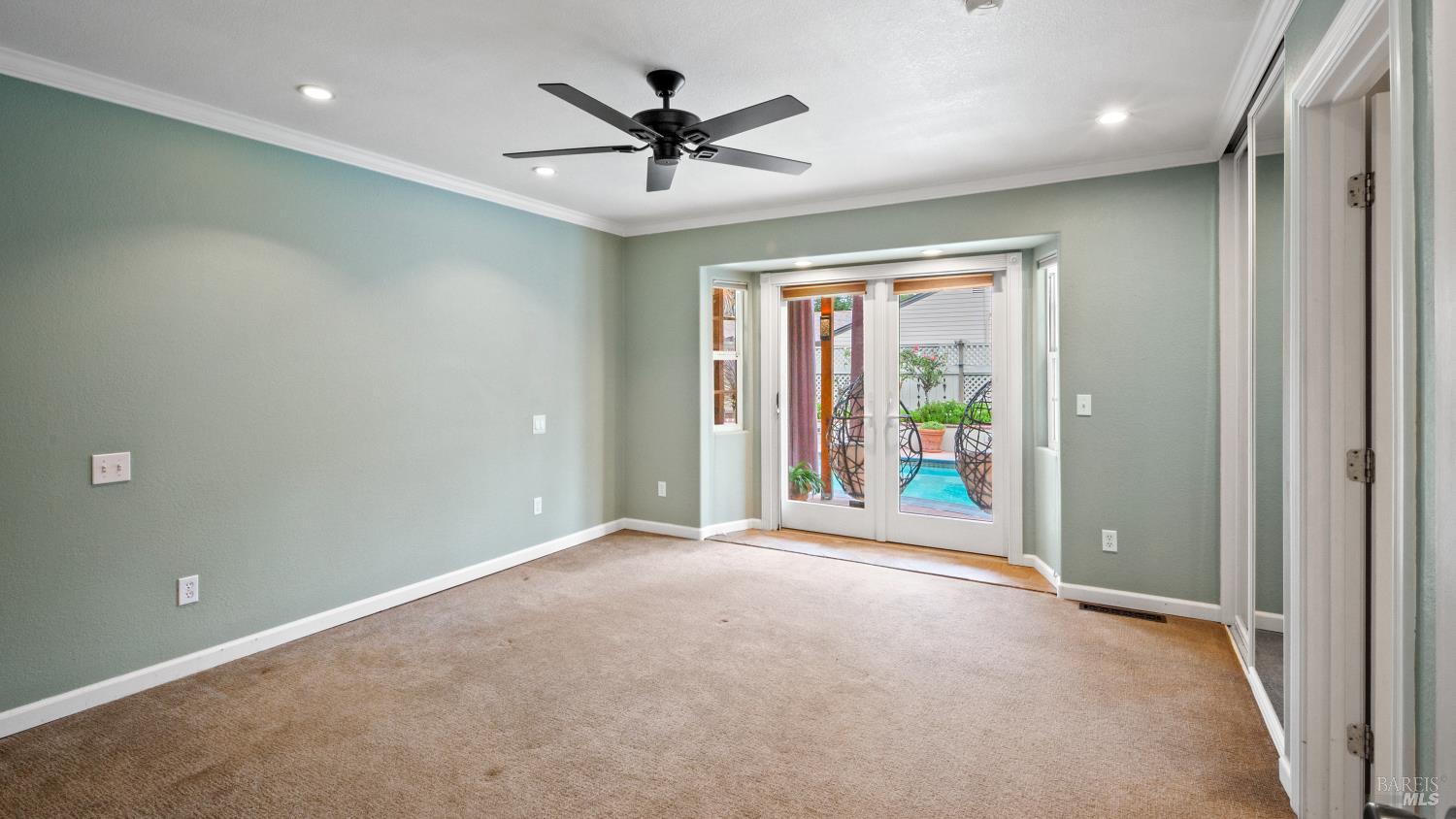 22 Greengate Court