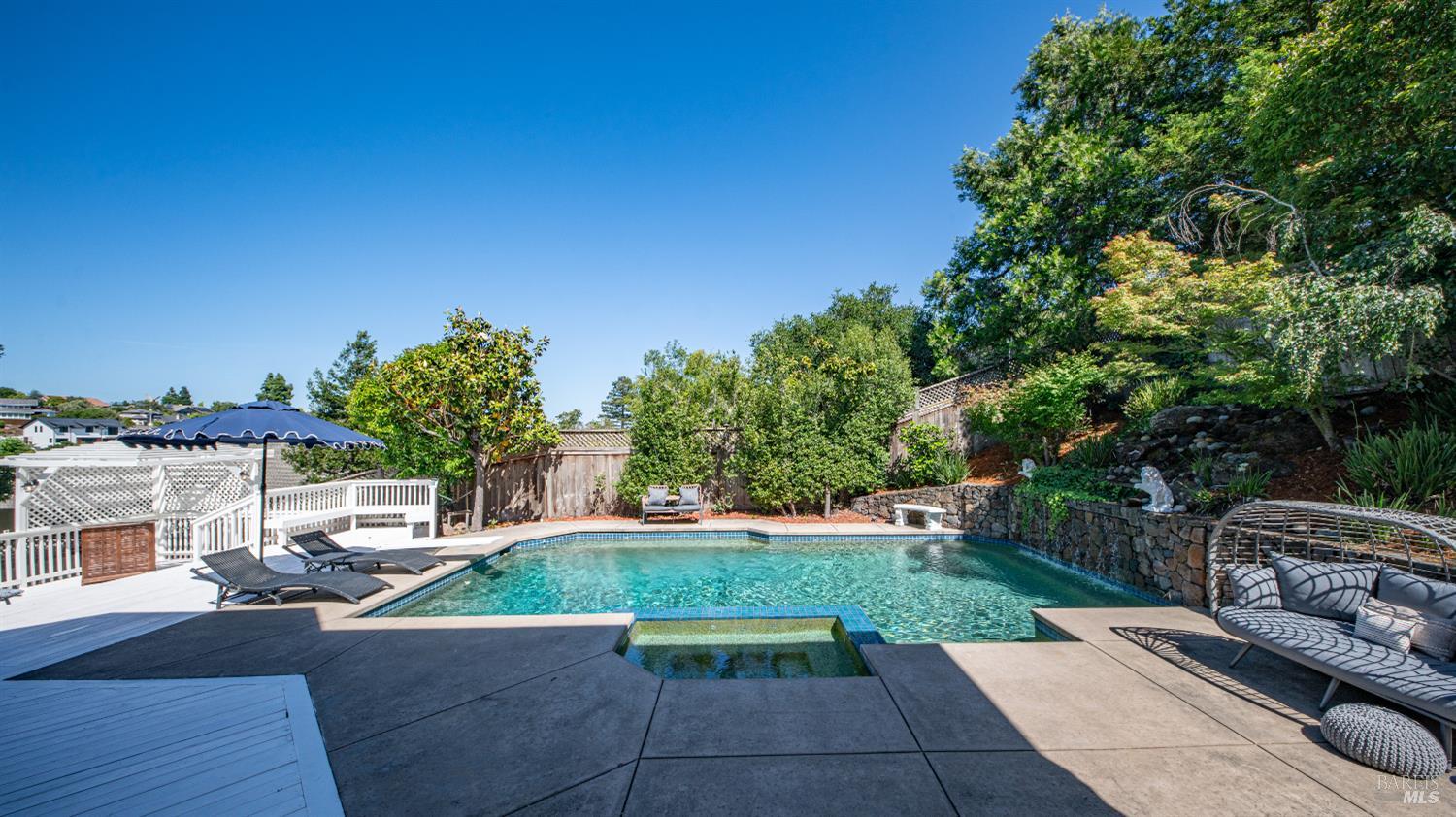 782 El Paseo Drive