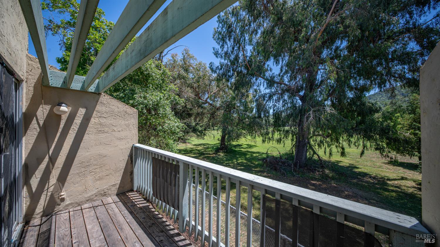3092 Yulupa Avenue