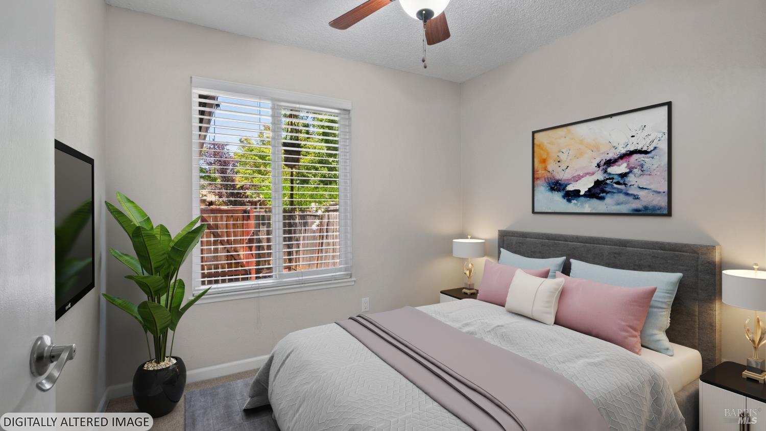 850 E Cotati Avenue Unit: #3