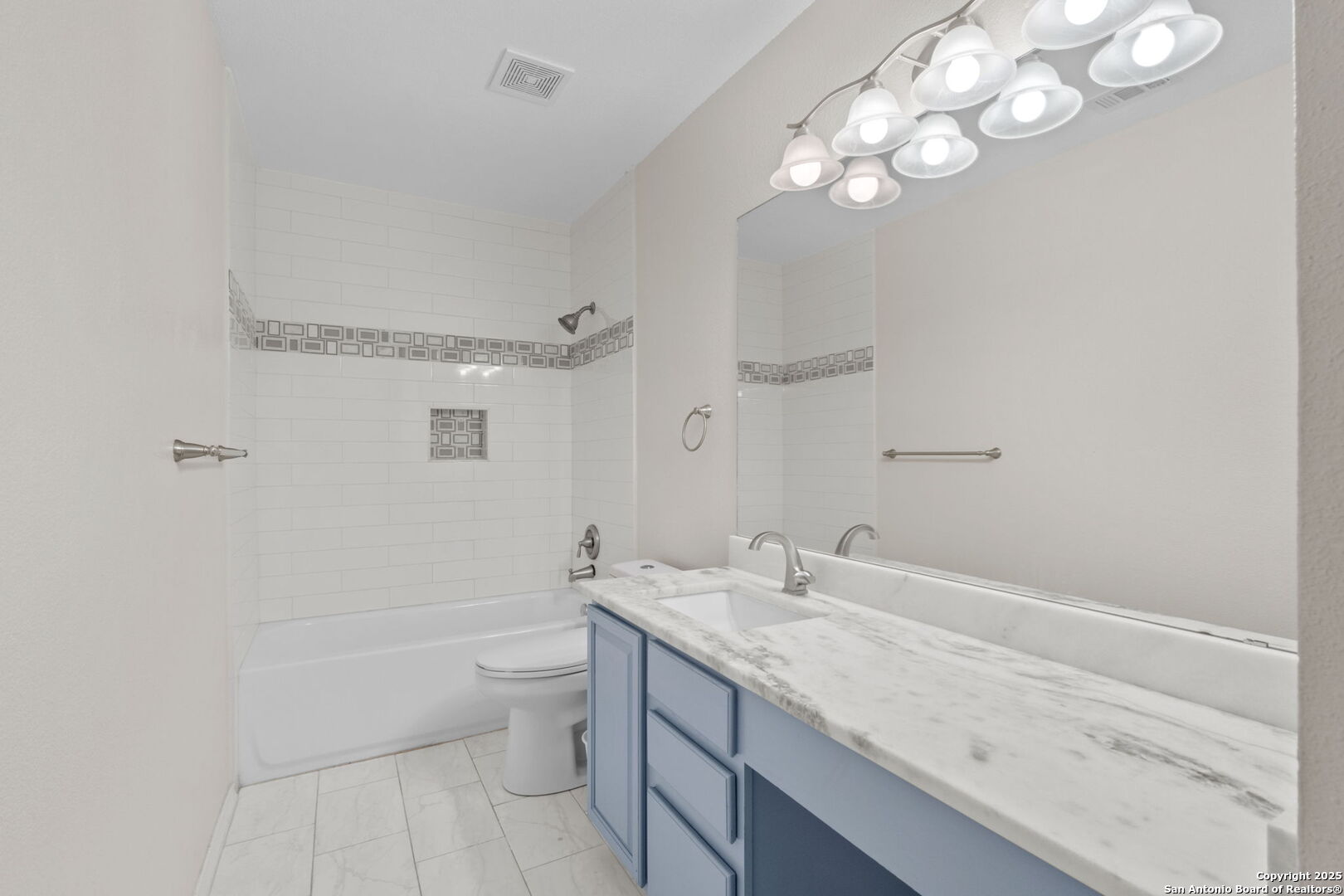 2814 Redriver Creek