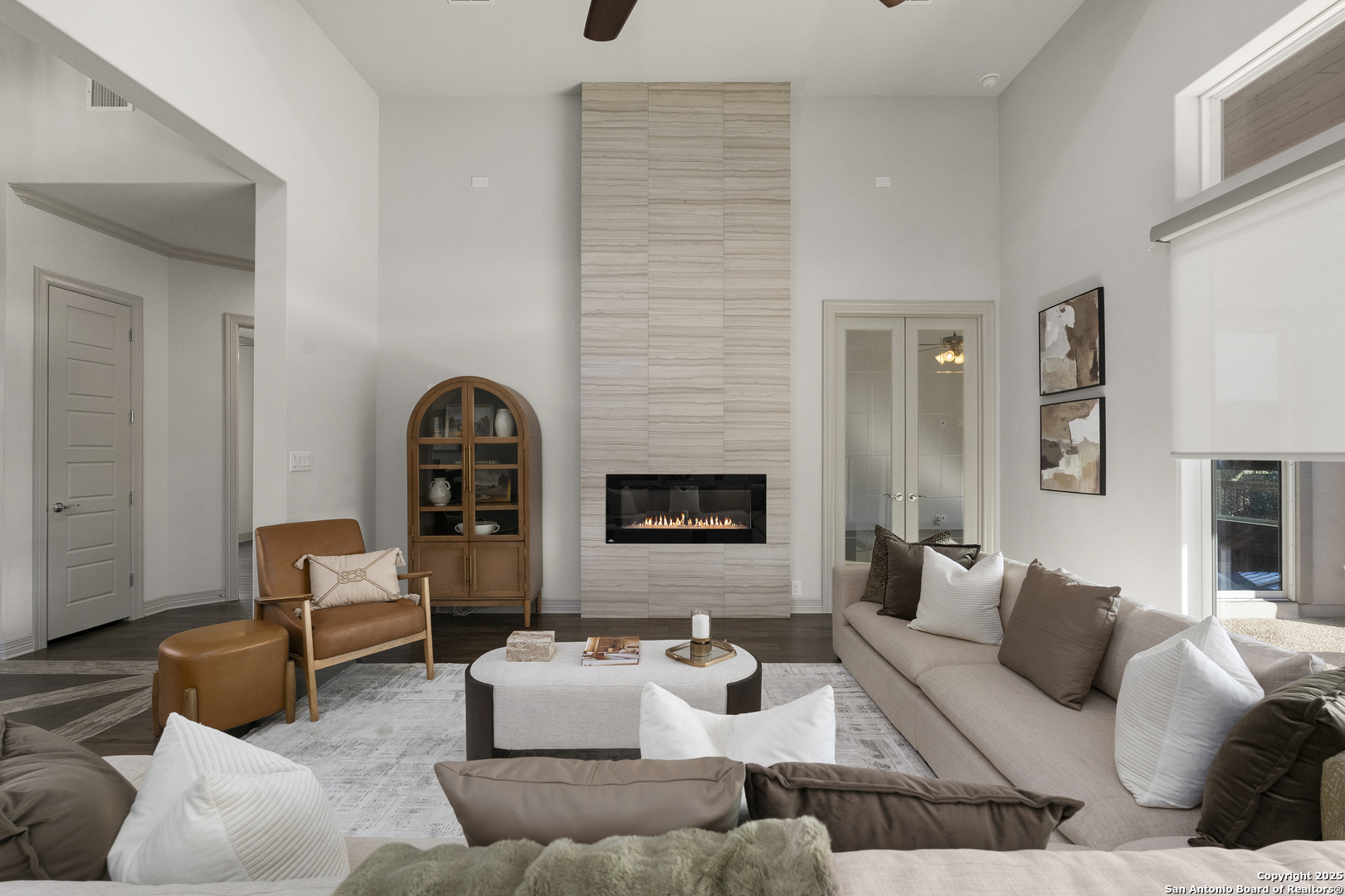 302 Majestic Bluff