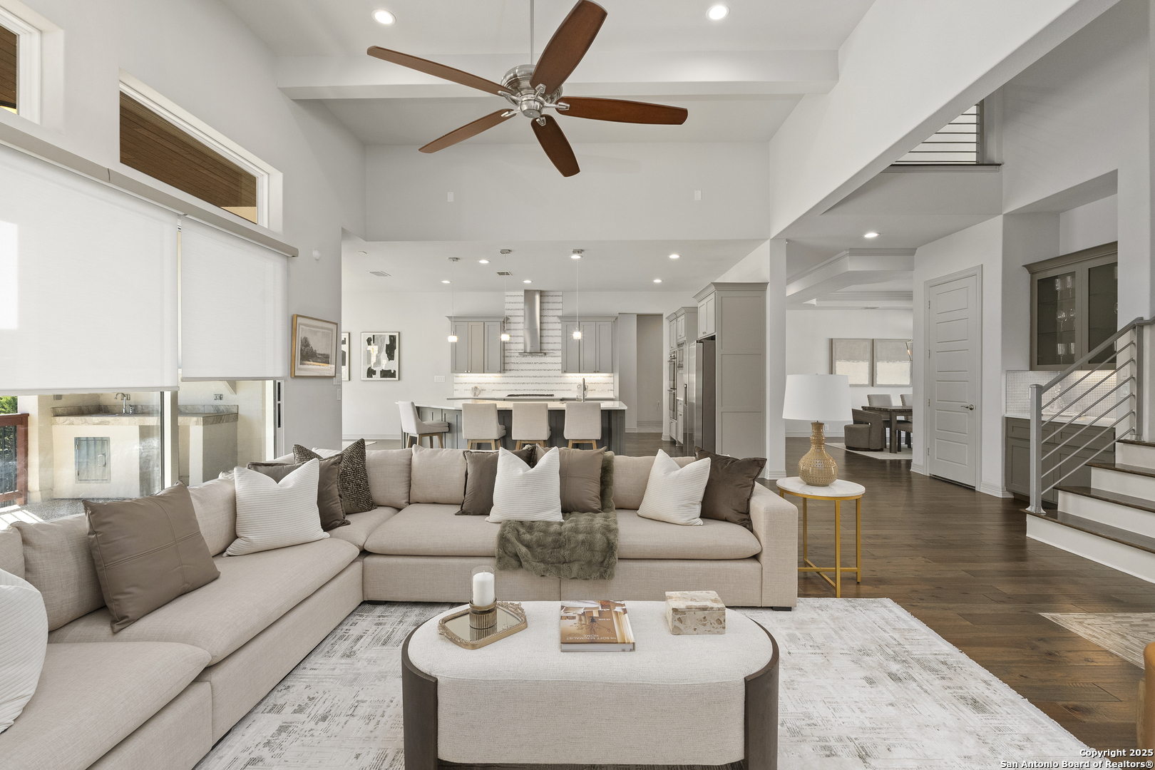 302 Majestic Bluff