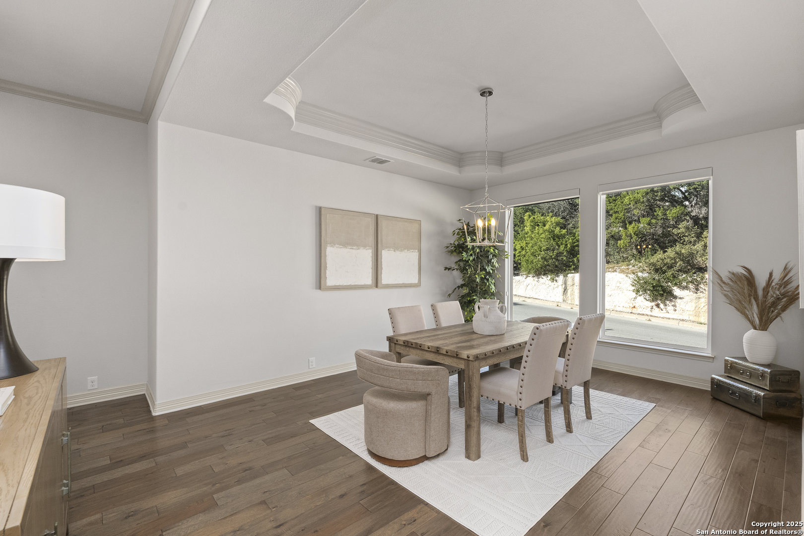 302 Majestic Bluff