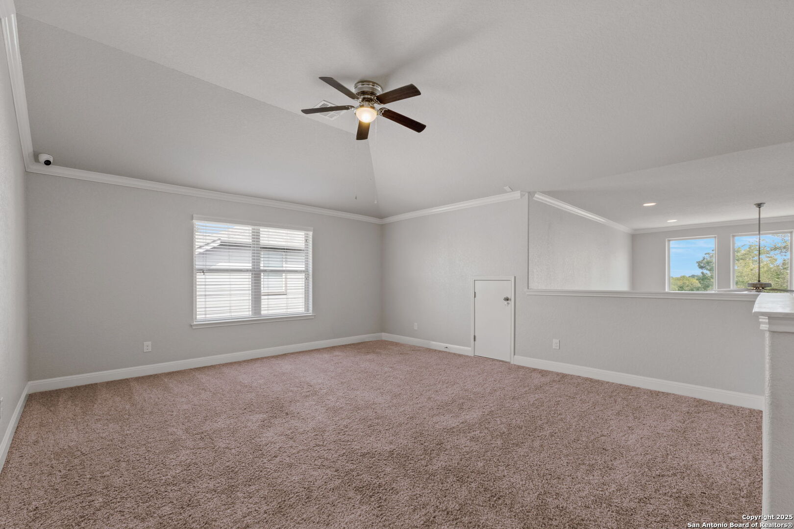 13125 Shoreline Dr
