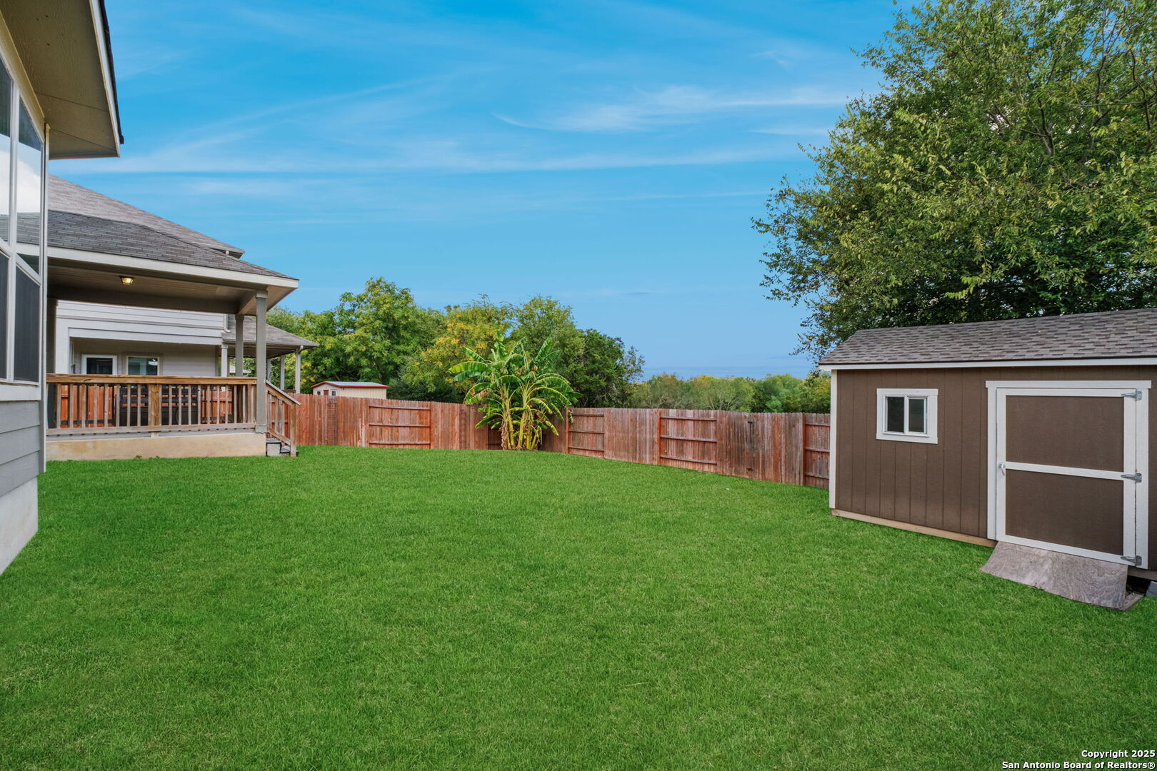 13125 Shoreline Dr
