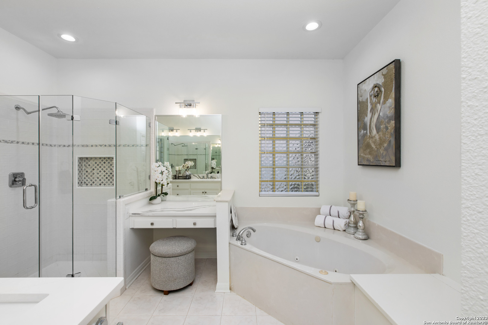 16019 CHASE HILL BLVD