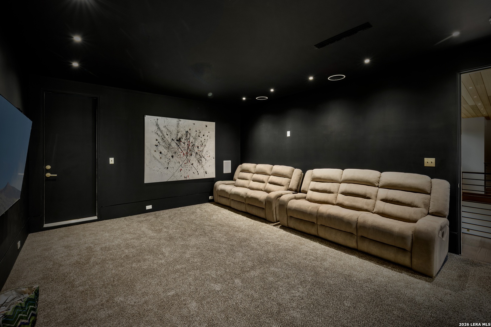 110 ROCKHILL DR