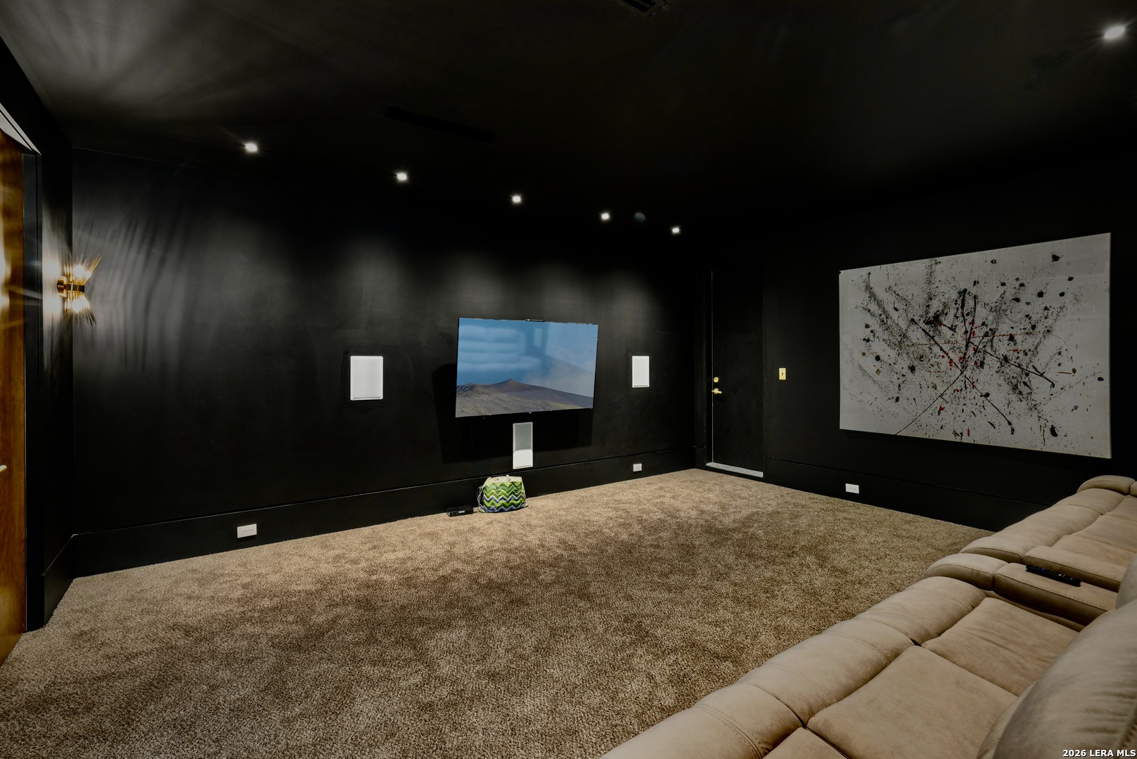 110 ROCKHILL DR