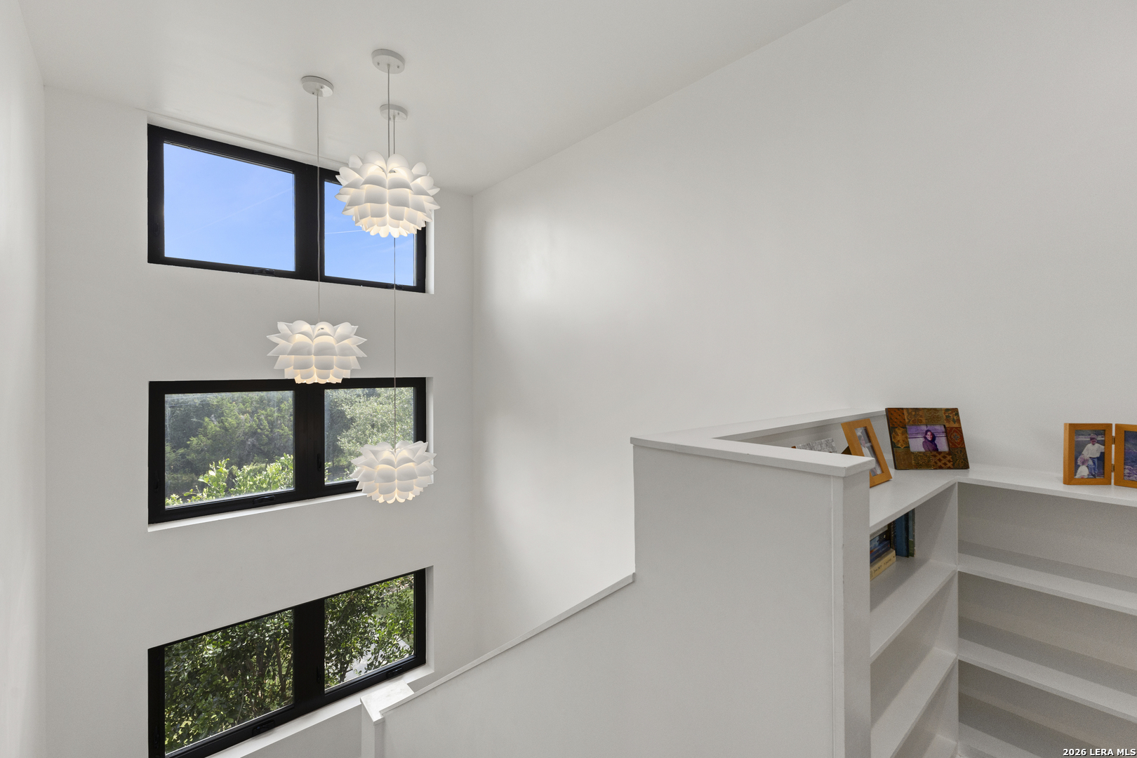 16919 Happy Hollow Dr