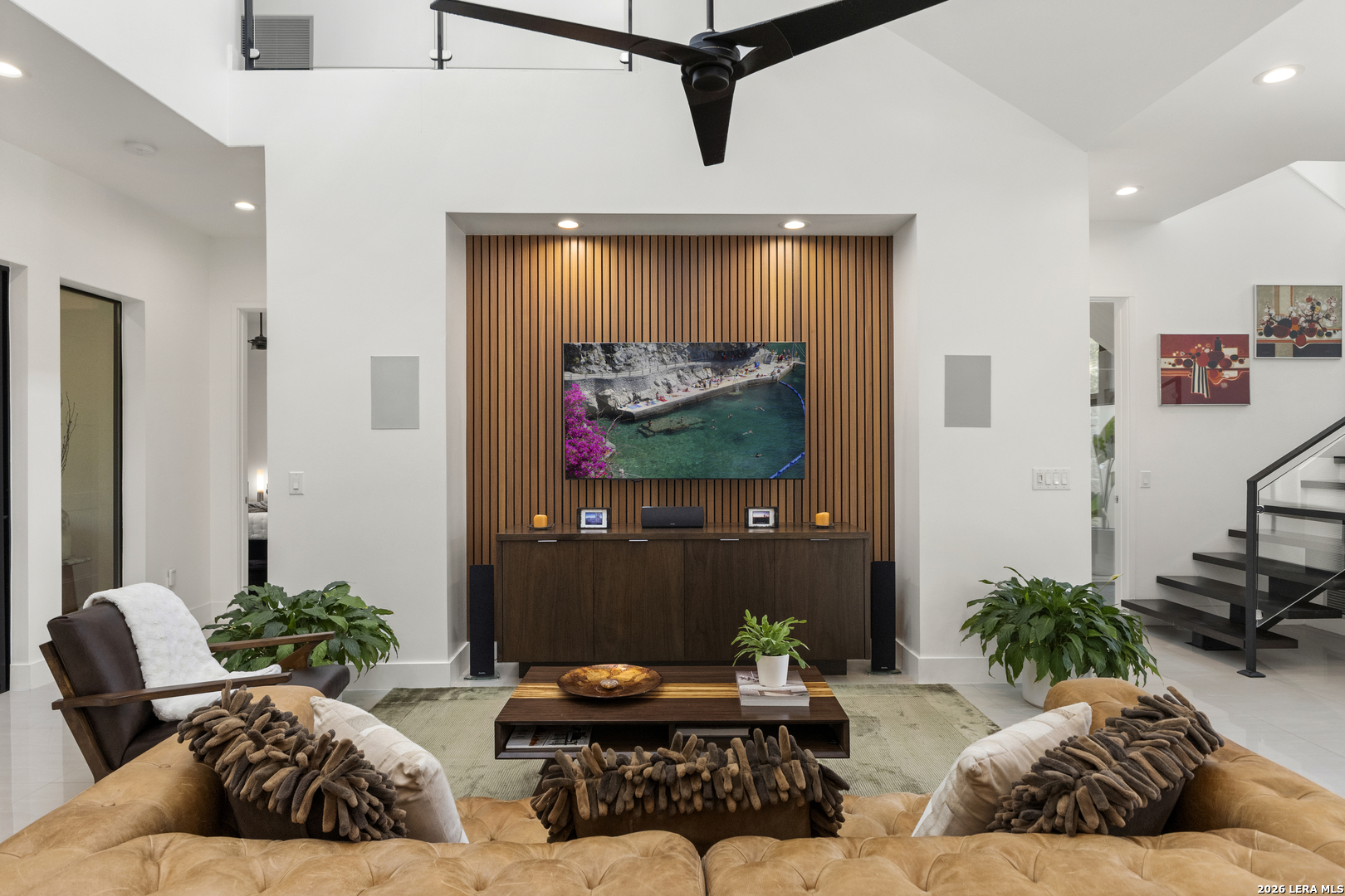 16919 Happy Hollow Dr