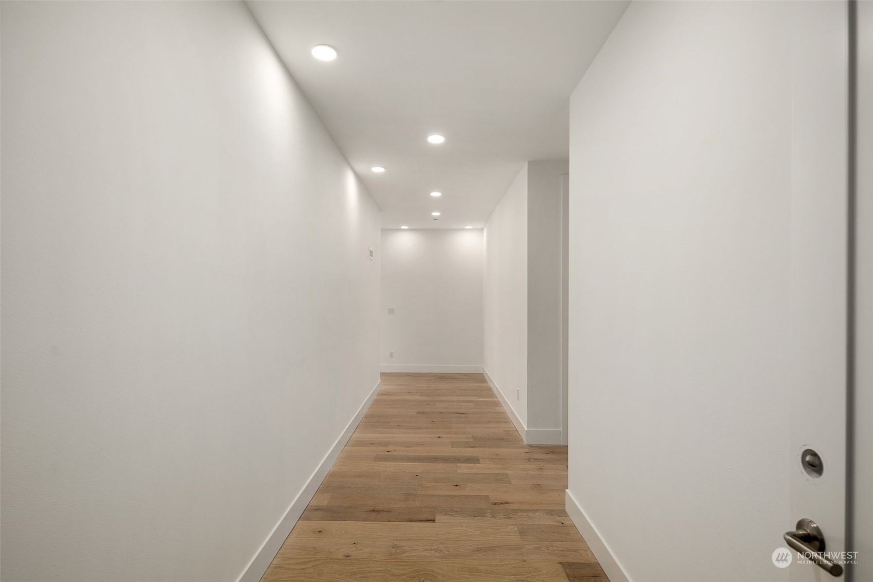 317 5th Avenue Unit: 202