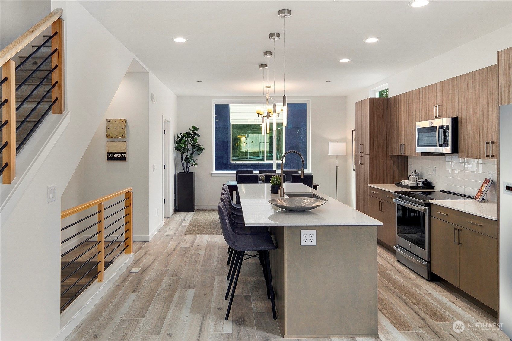 22904 56th Avenue W Unit: E