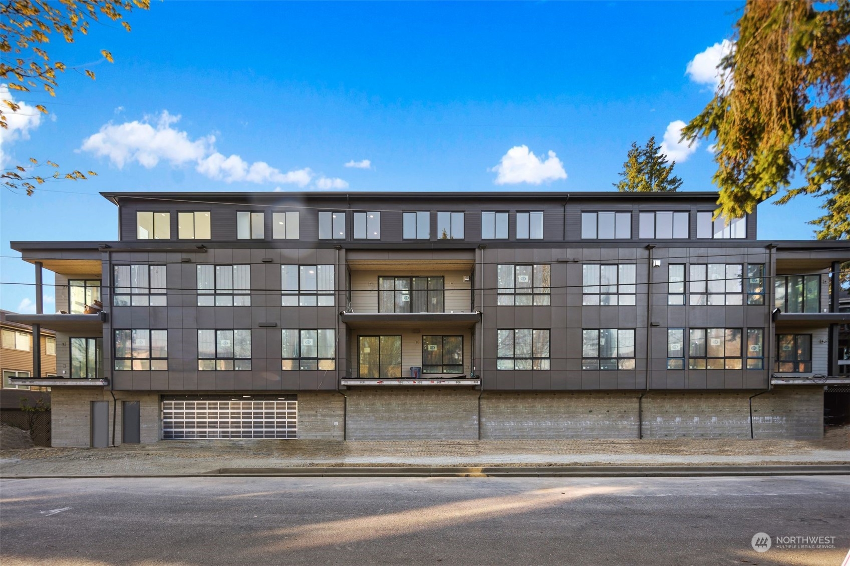 317 5th Avenue Unit: 101