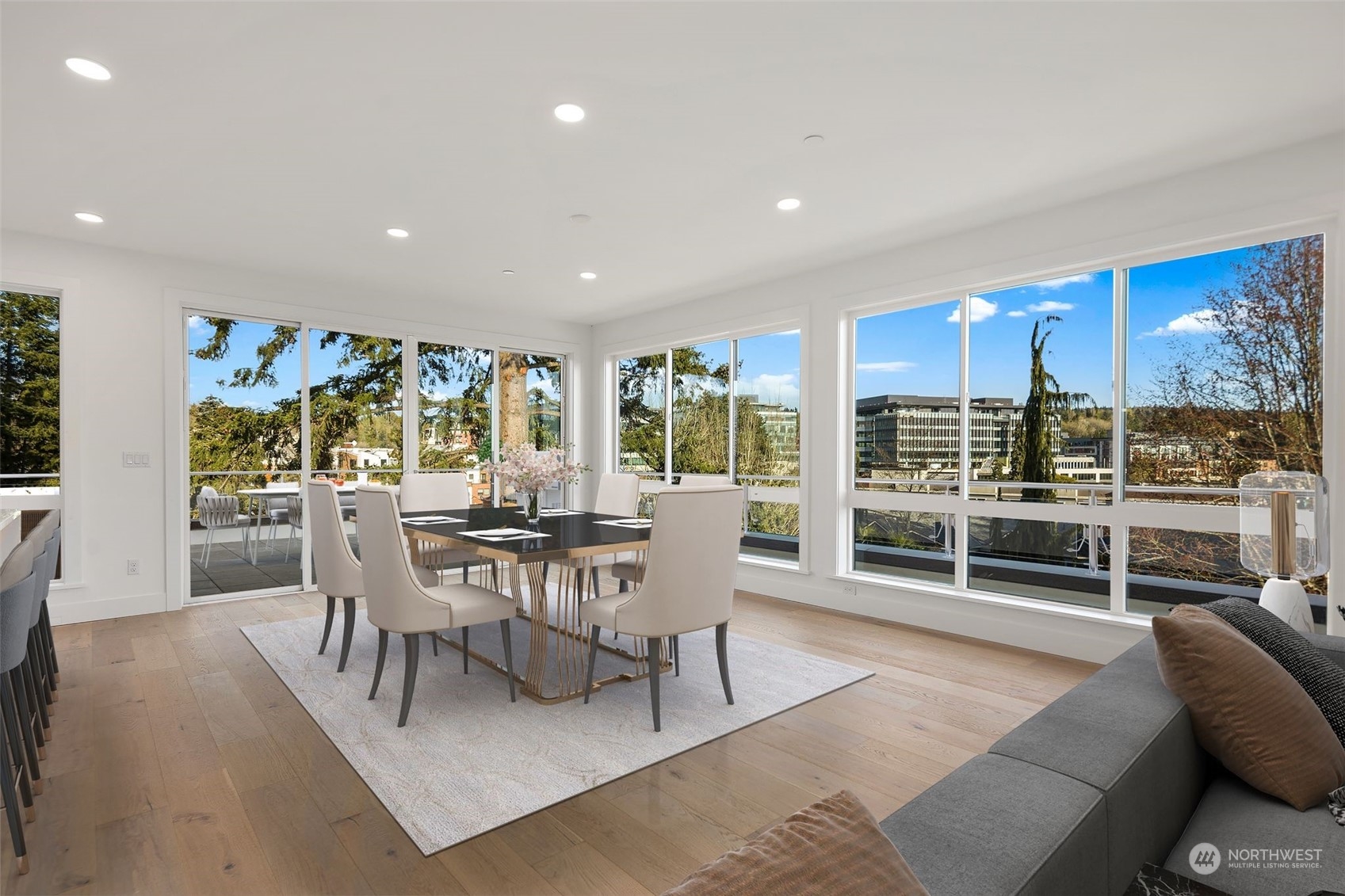 317 5th Avenue Unit: 101