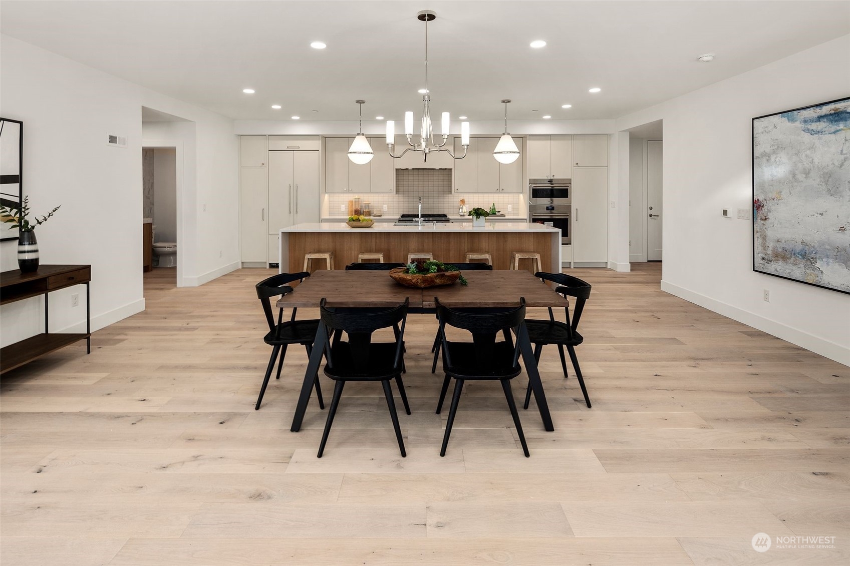 317 5th Avenue Unit: 203