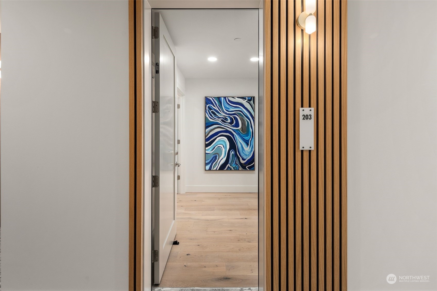 317 5th Avenue Unit: 203