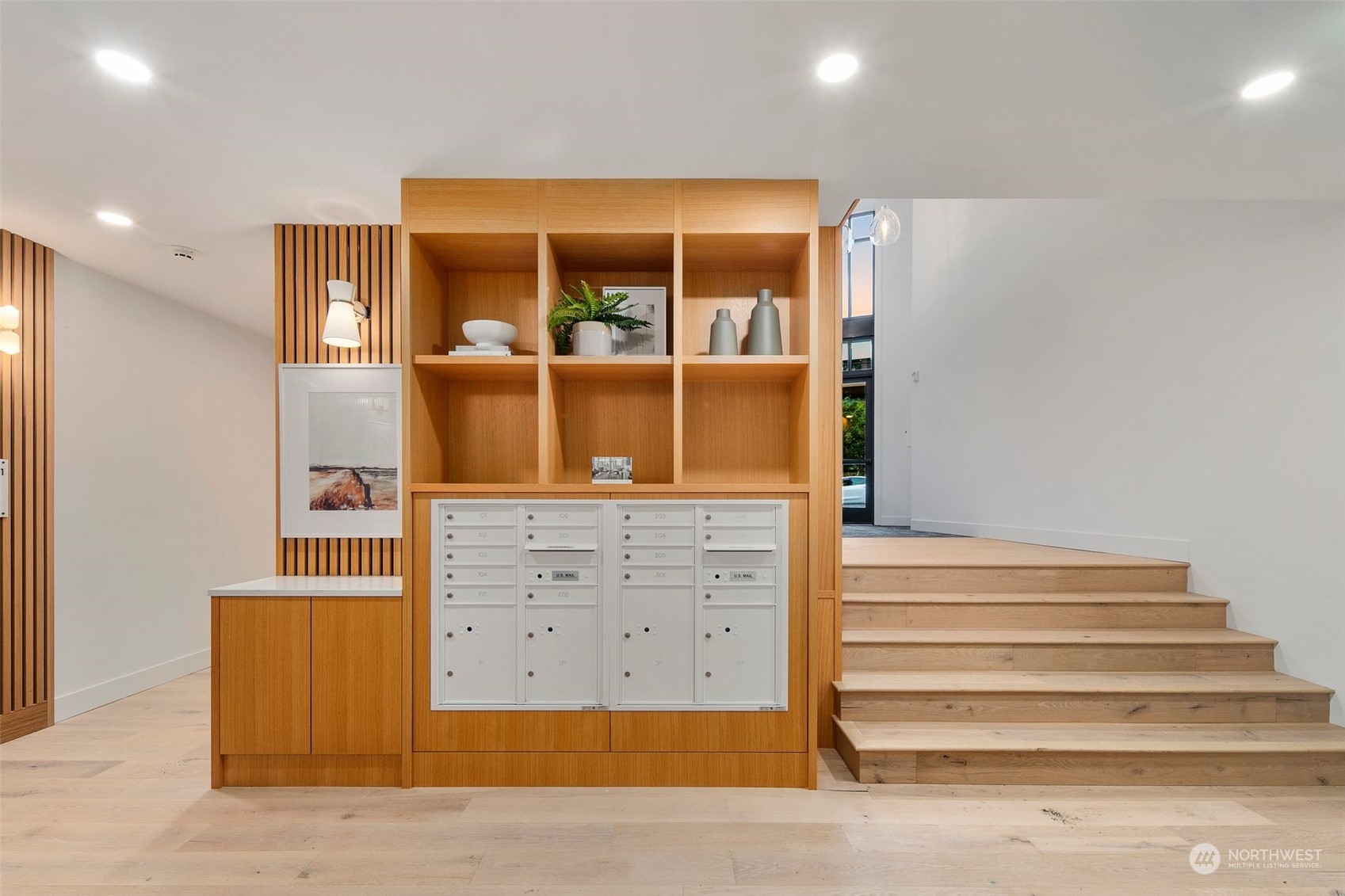 317 5th Avenue Unit: 203