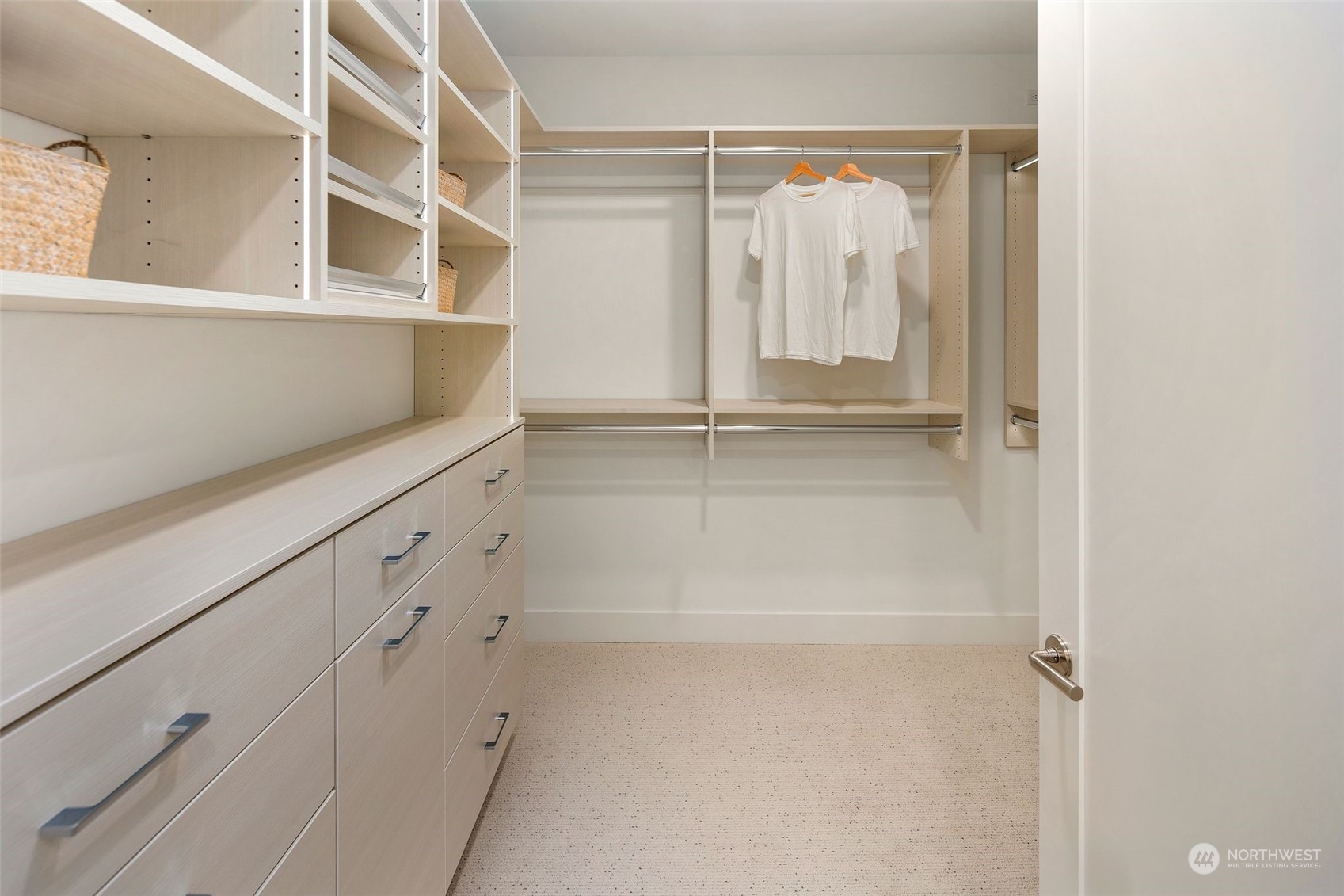 317 5th Avenue Unit: PH303